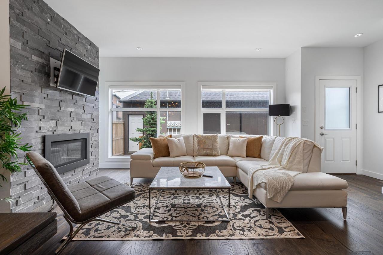 YYC Contemporary Luxury 4 Bedroom House Near Downtown מראה חיצוני תמונה